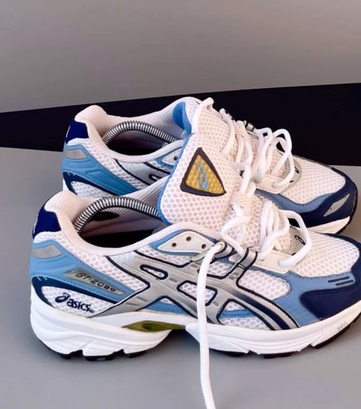 Asics Gel-Kayano 14