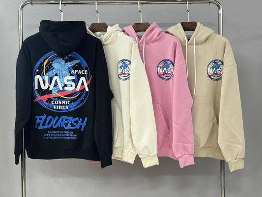 Sweat à Capuche “Graphique”