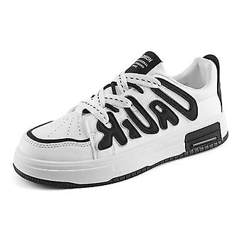 Chaussure basse décontractée à lacets