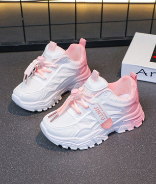 Nouvelle chaussures de sport