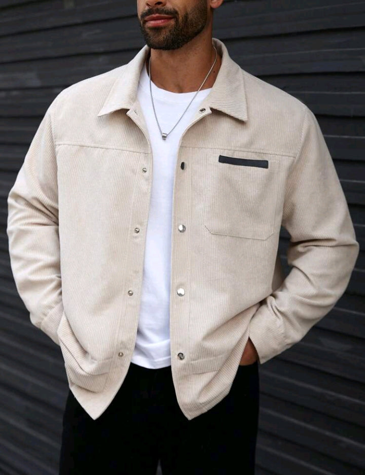 Veste décontractée boutonnée à poches sur le devant pour homme Manfinity Homme, grande taille