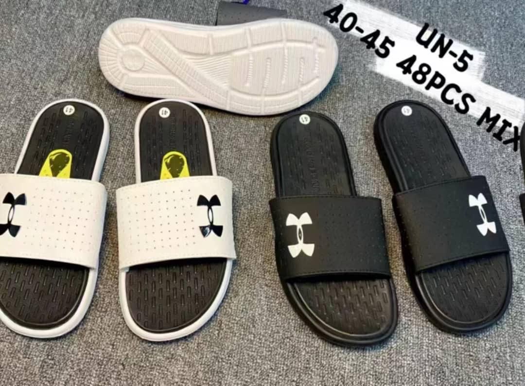 Claquettes under armour ignite