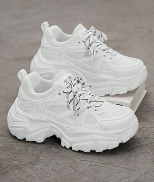 Nouvelle chaussures de sport