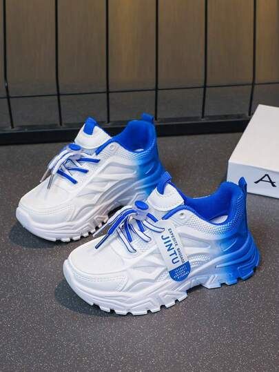 Nouvelle chaussures de sport