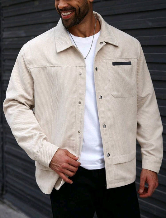Veste décontractée boutonnée à poches sur le devant pour homme Manfinity Homme, grande taille