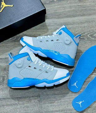 Nike Air Jordan 6 Retro.