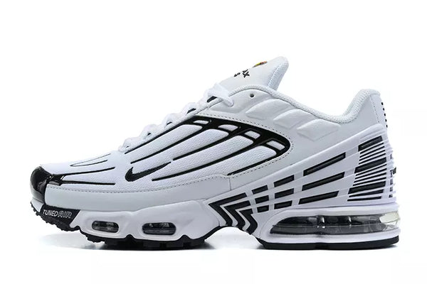 Air Max Plus Light Smoke Grey Metallic Silver 3