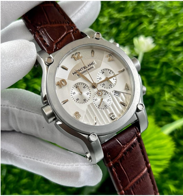 Montblanc en cuir chronographe