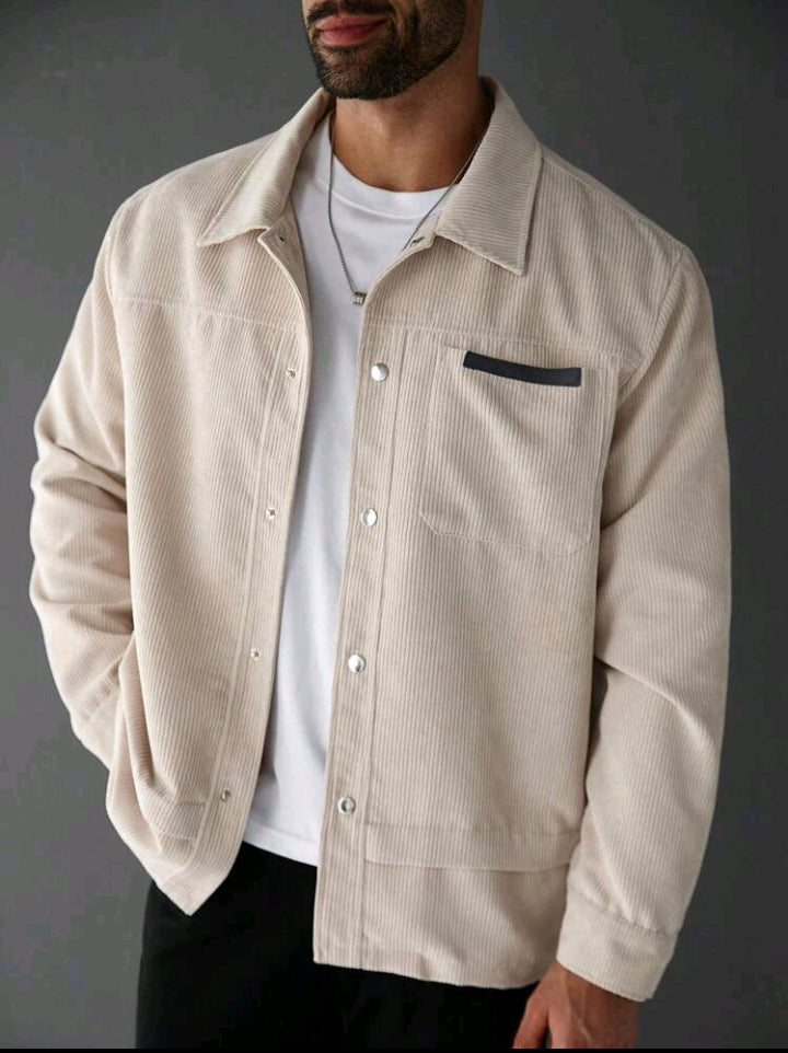 Veste décontractée boutonnée à poches sur le devant pour homme Manfinity Homme, grande taille